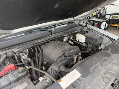 Used 2012 GMC Sierra 2500 SLE w/ SLE Preferred Package AWD/4WD image 17