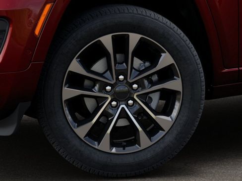 New 2025 Jeep Grand Cherokee L Overland w/ Advanced Protech Group III image 43