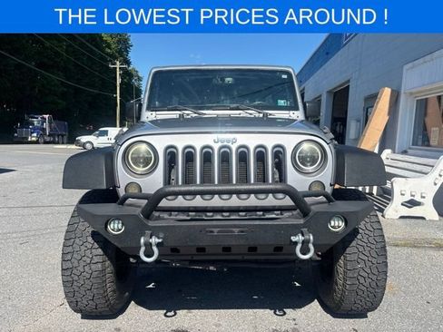 Used 2013 Jeep Wrangler Unlimited Sport AWD/4WD image 2