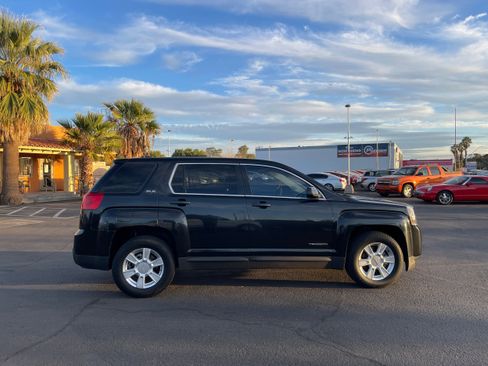 Used 2012 GMC Terrain SLE image 6