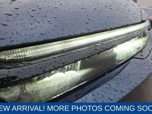 Certified 2025 Honda CR-V Sport Touring image 9