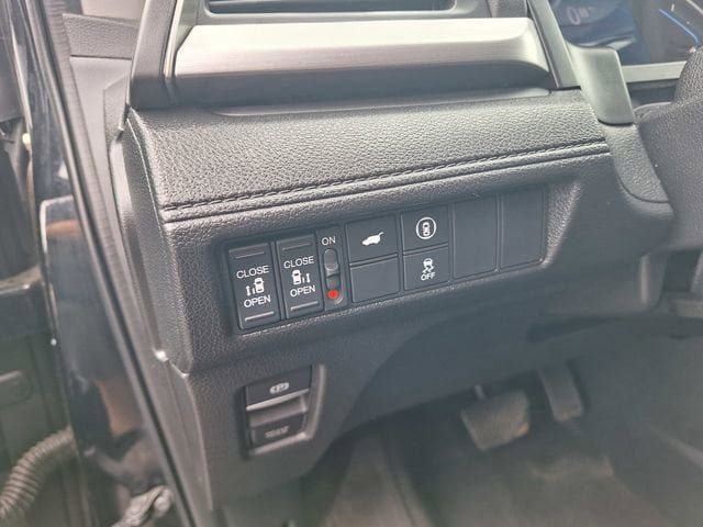 Used 2023 Honda Odyssey EX-L image 21