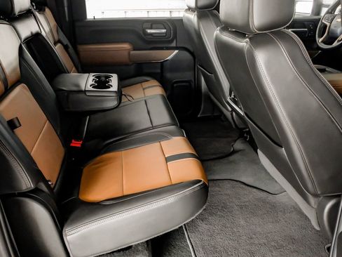 Used 2021 Chevrolet Silverado 2500 High Country w/ Z71 Off-Road Package image 35