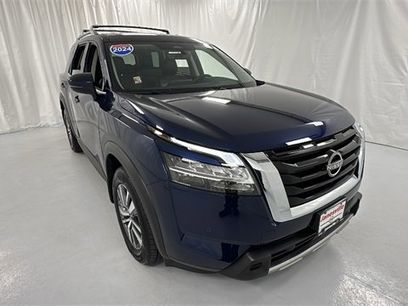 Certified 2024 Nissan Pathfinder SL