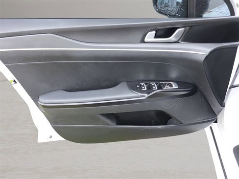 Used 2022 Kia K5 GT-Line image 28
