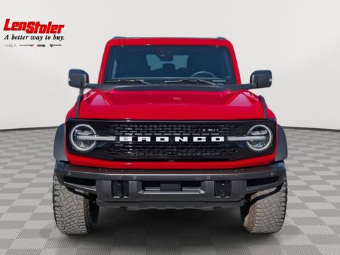 Used 2023 Ford Bronco Wildtrak image 8