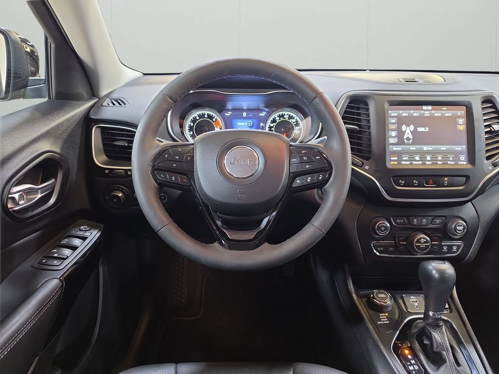 Used 2023 Jeep Cherokee Altitude Lux AWD/4WD image 19