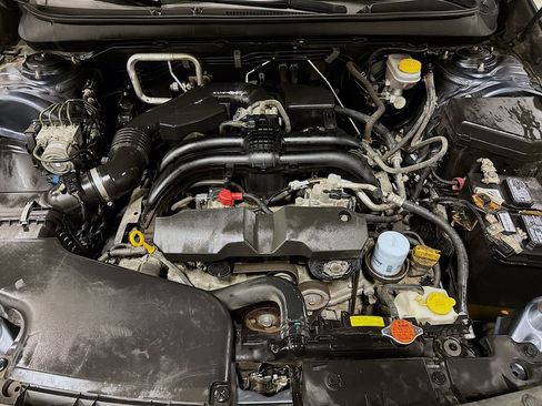 Used 2017 Subaru Outback 2.5i Limited image 38