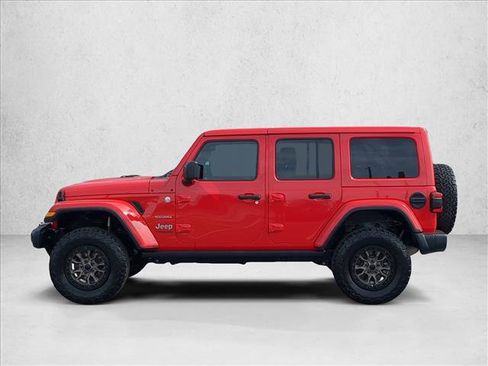 Used 2018 Jeep Wrangler Unlimited Sahara image 9