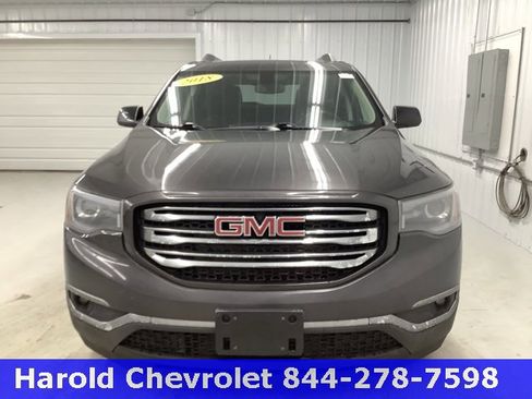 Used 2018 GMC Acadia SLE image 2