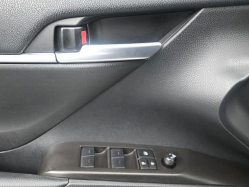 Used 2024 Toyota Camry LE FWD image 21