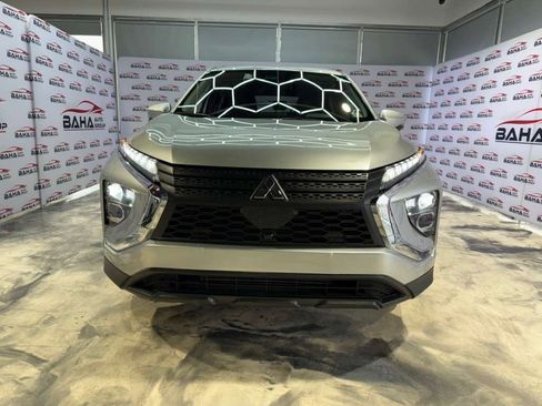 Used 2024 Mitsubishi Eclipse Cross SE image 3