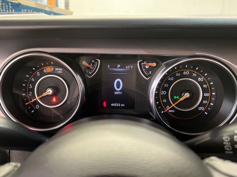 Used 2023 Jeep Wrangler Unlimited Sport AWD/4WD image 21