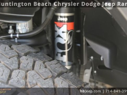 Used 2022 Jeep Gladiator Mojave image 14