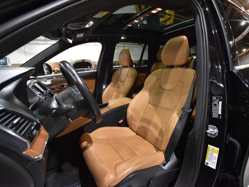 Used 2016 Volvo XC90 T6 AWD/4WD image 45