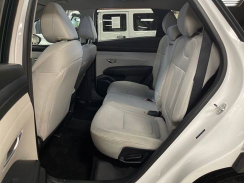 Used 2025 Hyundai Tucson SEL AWD/4WD image 21