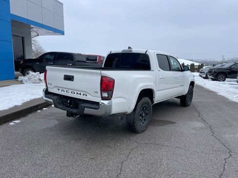 Used 2021 Toyota Tacoma SR5 image 8