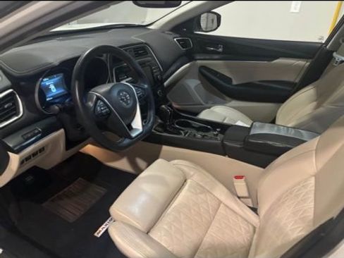 Used 2021 Nissan Maxima Platinum w/ Sport Mat Group image 10