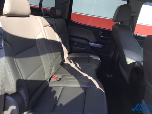 Used 2016 Chevrolet Silverado 2500 LTZ w/ LTZ Plus Package image 37