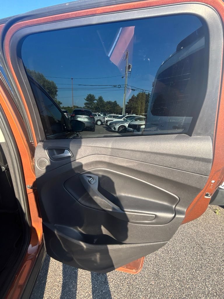 Used 2017 Ford Escape Titanium w/ Equipment Group 301A FWD image 20