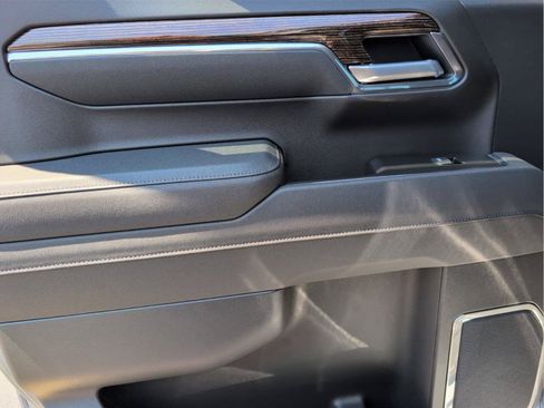 New 2026 GMC Sierra 1500 Elevation AWD/4WD image 9