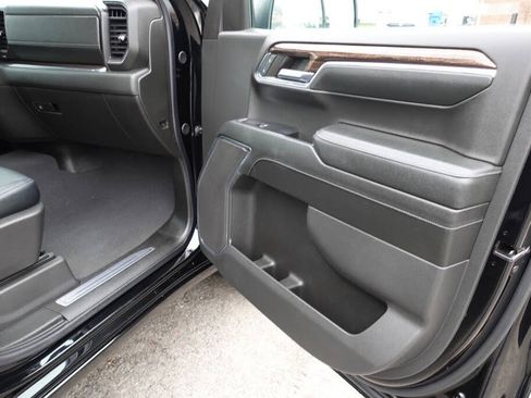 Used 2024 GMC Sierra 1500 Elevation AWD/4WD image 32