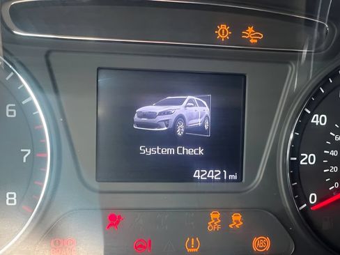 Used 2020 Kia Sorento S AWD/4WD image 14