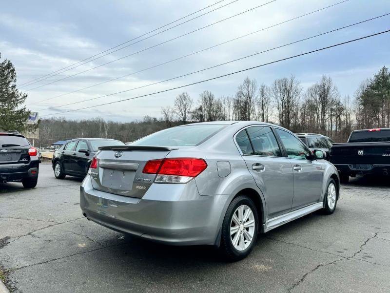 Used 2011 Subaru Legacy 2.5i Premium w/ Popular Equipment Group 2C AWD/4WD image 5