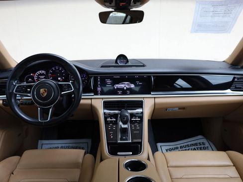 Used 2019 Porsche Panamera 4 AWD/4WD image 35