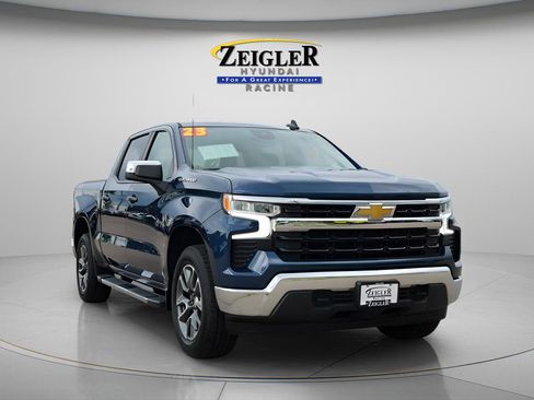 Used 2023 Chevrolet Silverado 1500 LT AWD/4WD image 1