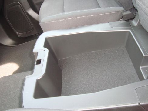 Used 2022 Chevrolet Silverado 1500 Custom image 12