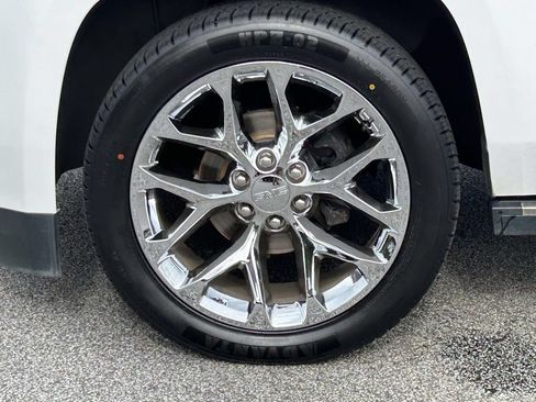 Used 2020 GMC Yukon Denali w/ Denali Premium Package RWD image 10