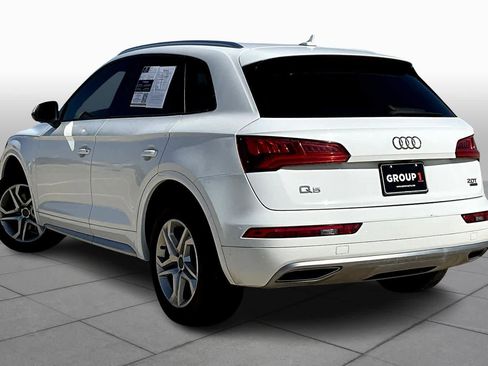 Used 2018 Audi Q5 2.0T Premium image 11