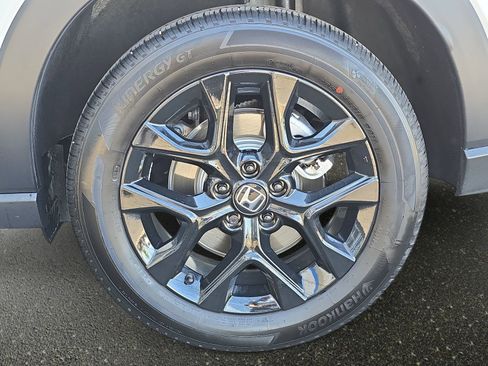 Certified 2025 Honda HR-V Sport image 28