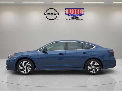 Used 2022 Subaru Legacy Premium AWD/4WD image 5