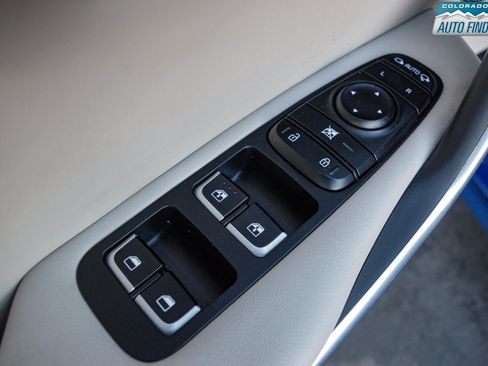 Used 2018 Kia Stinger GT2 image 11