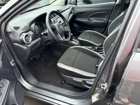 Used 2025 Nissan Versa S w/ S Plus Package FWD image 5
