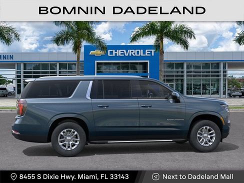 New 2026 Chevrolet Suburban LS RWD image 6