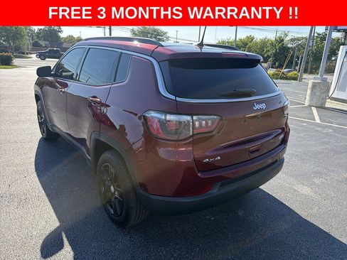 Used 2022 Jeep Compass Latitude w/ Sun and Sound Group AWD/4WD image 28