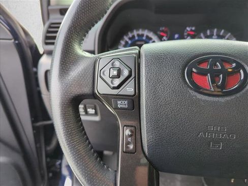 Used 2018 Toyota 4Runner TRD Off-Road image 14