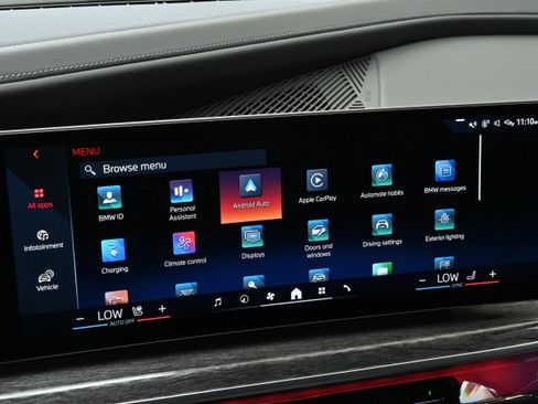 Certified 2024 BMW i7 eDrive50 w/ Executive Package RWD image 34