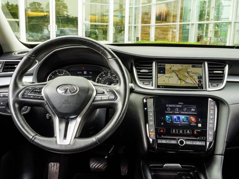 Used 2020 INFINITI QX50 Sensory w/ Proactive Package AWD/4WD image 16