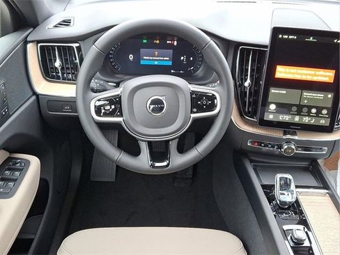 New 2026 Volvo XC60 B5 Plus w/ Protection Package Premier image 5