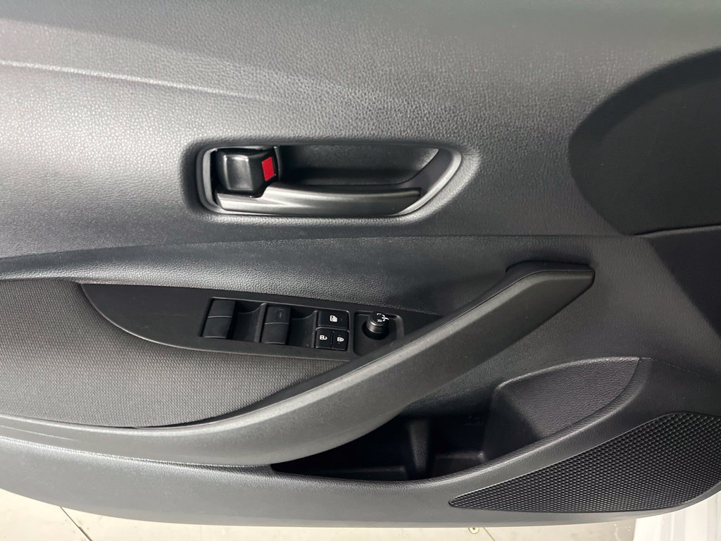 Used 2026 Toyota Corolla LE FWD image 49