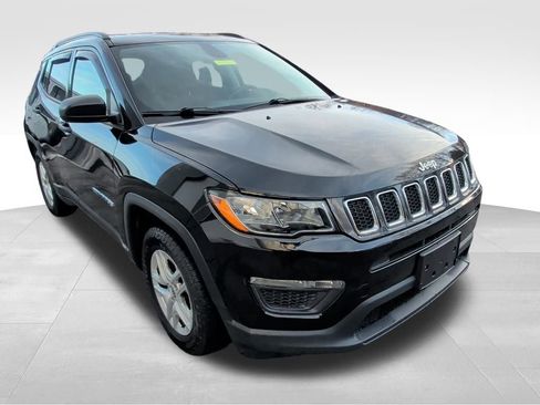 Used 2018 Jeep Compass Sport w/ Cold Weather Group image 7