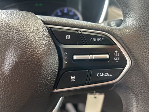 Used 2020 Hyundai Santa Fe SE AWD/4WD image 23