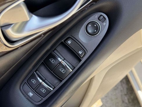 Used 2018 INFINITI Q50 Luxe RWD image 14