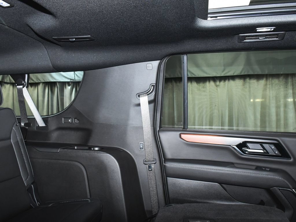 Used 2026 GMC Yukon XL Denali w/ Sun & Power Step Package AWD/4WD image 55