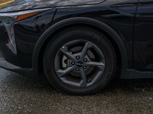 Used 2025 Kia K4 FWD image 11