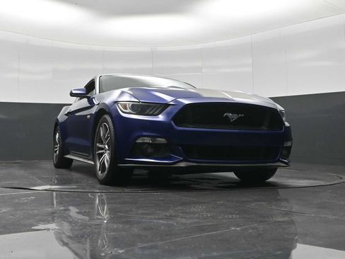 Used 2016 Ford Mustang GT Premium RWD image 18